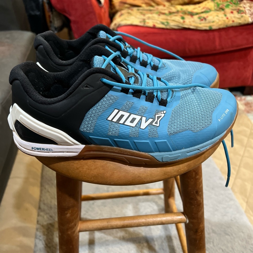 INOV Women’s Blue Cross Training Shoes size 10.
